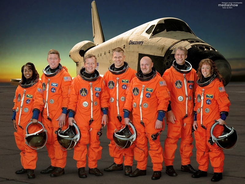 STS-121 Crew