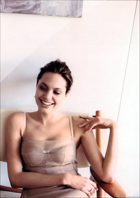 Angelina Jolie 16_001.jpg